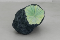 Payer, Wieland:   KNOLLE; 2018, Mixed Media, Pastell, 600 x 850 x 700 mm,       Foto: Herbert Boswank